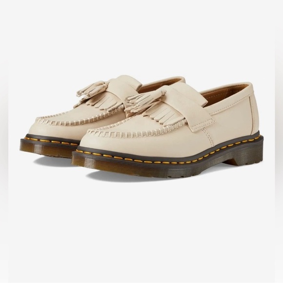 NIB Dr. Marten Adrian Women's Virginia Leather Tassel Loafer - Picture 5 of 7